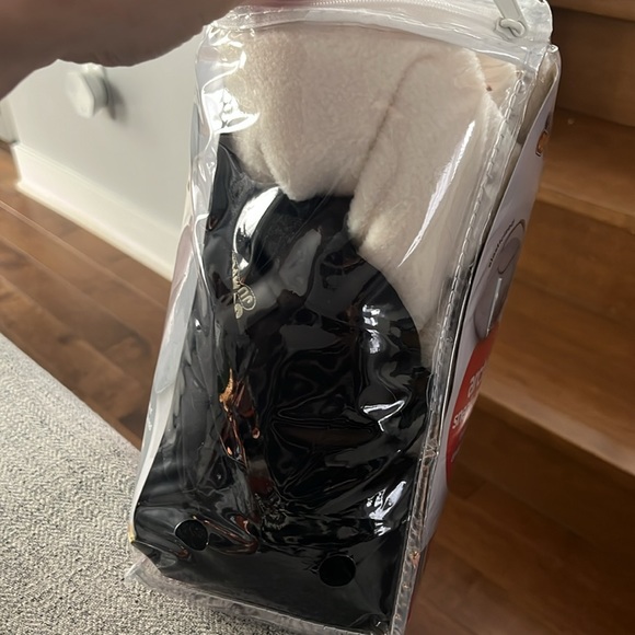 Jolly Jumper Artic Sneak-A-Peak Infant Carseat Cover with Blanket in Black NWT - Picture 9 of 9